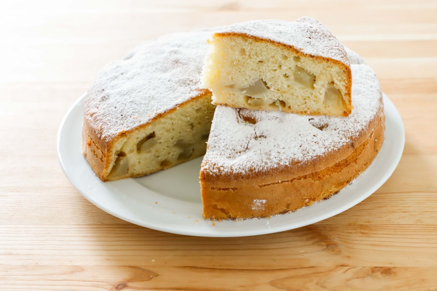 torta-morbida-di-pere-abate-thumbnail